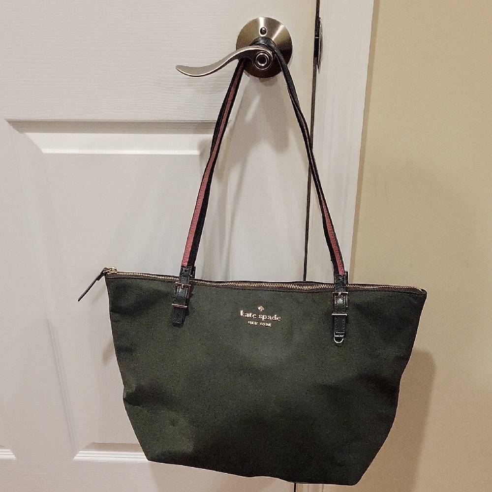 Kate Spade Watson Green Tote Purse / Bag - Picture 2 of 10